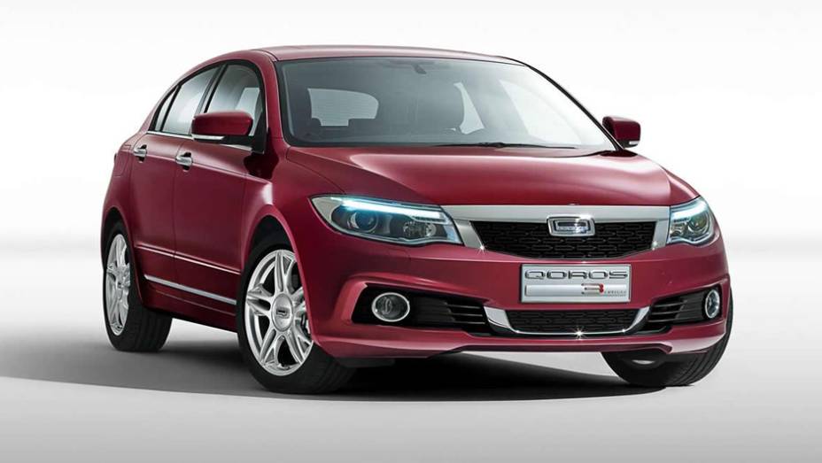 A montadora chinesa Qoros aproveitou o Salão de Genebra para revelar o 3 Hatch ao público pela primeira vez | <a href="https://beta-develop.quatrorodas.abril.com.br/noticias/saloes/genebra-2014/qoros-3-hatch-exibido-ao-publico-775442.shtml" rel="migration">Leia mais</a>