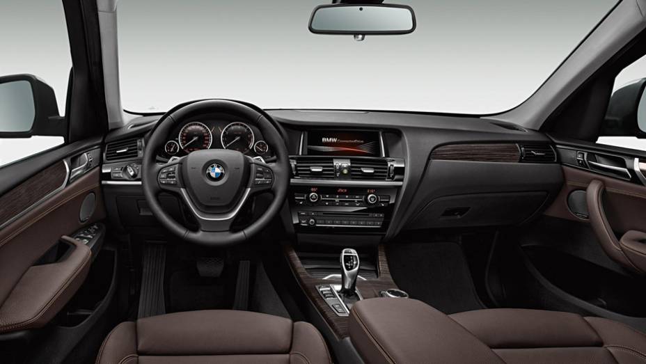 Sob o capô, as diferentes versões do X3 contam com motores a diesel que primam pela eficiência no consumo de combustível | <a href="https://beta-develop.quatrorodas.abril.com.br/noticias/saloes/genebra-2014/bmw-mostra-novo-x3-genebra-775550.shtml" rel="migration">Leia mais</a> Sob o capô, as diferentes versões do X3 contam com motores a diesel que primam pela eficiência no consumo de combustível | <a href="https://beta-develop.quatrorodas.abril.com.br/noticias/saloes/genebra-2014/bmw-mostra-novo-x3-genebra-775550.shtml" rel="migration">Leia mais</a>