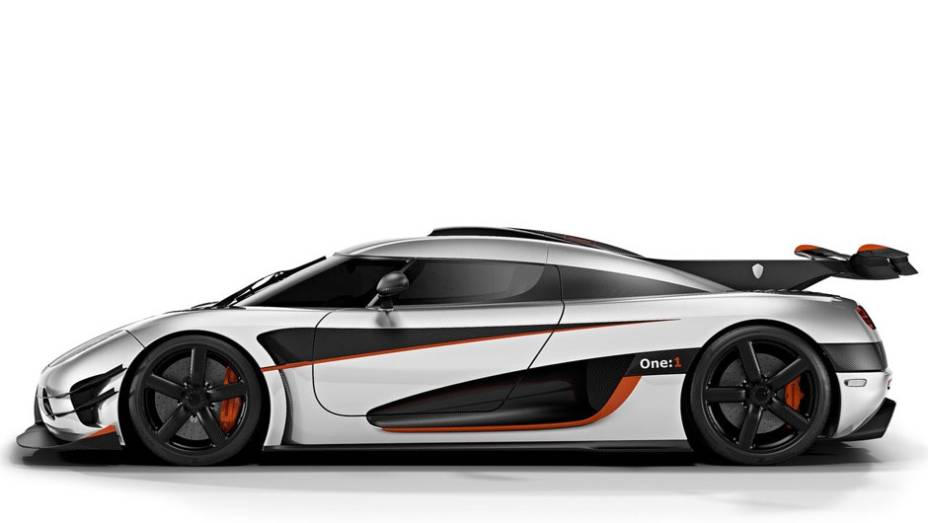 Modelo comemora o vig&eacute;simo anivers&aacute;rio da montadora sueca | <a href="https://beta-develop.quatrorodas.abril.com.br/noticias/saloes/genebra-2014/koenigsegg-apresentara-carro-1-341-cavalos-potencia-774972.shtml" rel="migration">Leia mais</a>
