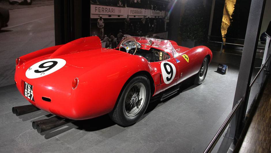 Ferrari 250 TRI/60 (1960) | <a href="https://beta-develop.quatrorodas.abril.com.br/noticias/saloes/genebra-2014/salao-genebra-exibe-bolidos-le-mans-775992.shtml" rel="migration">Leia mais</a> | <a href="https://beta-develop.quatrorodas.abril.com.br/noticias/saloes/genebra-2014/" rel="migration">Confira tudo sobre</a>