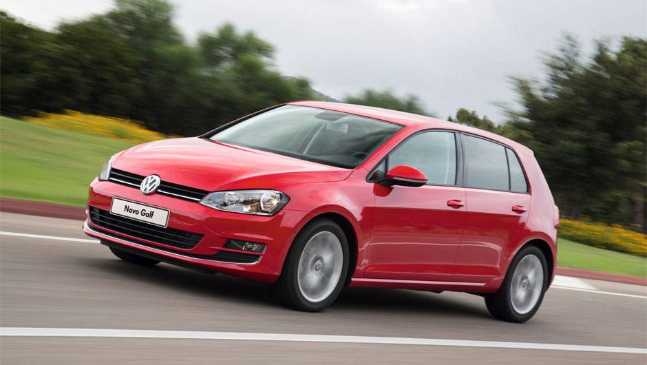 Vers&atilde;o de entrada tem pre&ccedil;o sugerido de R$ 66.990 | <a href="https://beta-develop.quatrorodas.abril.com.br/noticias/fabricantes/volkswagen-apresenta-novo-golf-comfortline-777747.shtml" rel="migration">Leia mais</a>