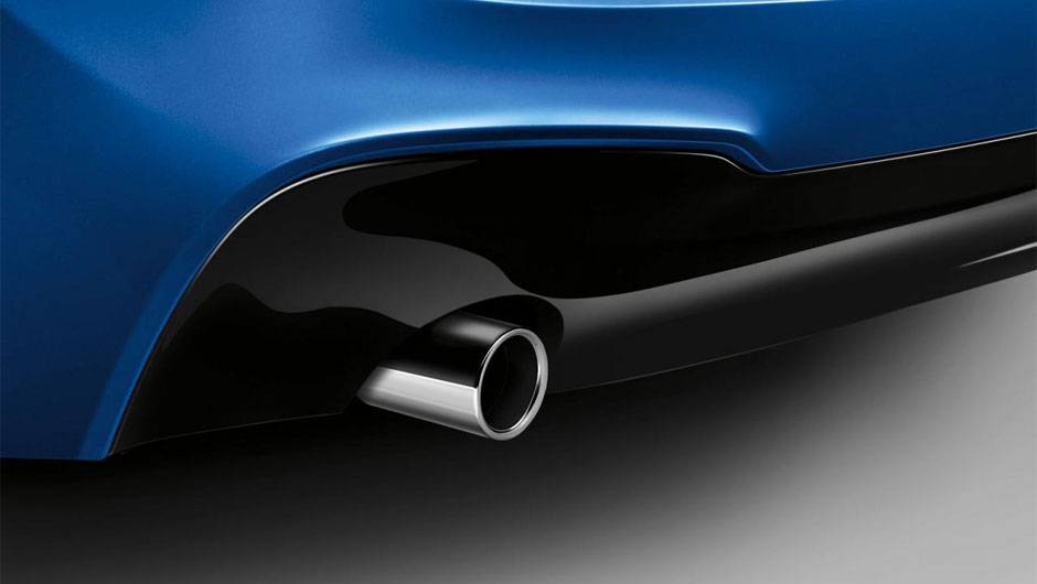 Detalhe da sa&iacute;da do escapapamento | <a href="https://beta-develop.quatrorodas.abril.com.br/noticias/fabricantes/bmw-revela-serie-2-active-tourer-m-sport-777908.shtml" rel="migration">Leia mais</a>