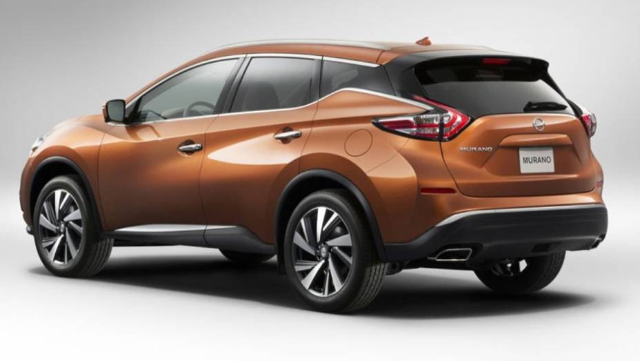 Modelo ficou mais leve e com visual mais agressivo | <a href="https://beta-develop.quatrorodas.abril.com.br/noticias/fabricantes/nissan-murano-2015-sera-mostrado-nova-york-779763.shtml" rel="migration">Leia mais</a>