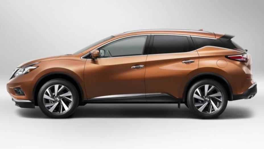 O carro n&atilde;o s&oacute; ganhou um novo visual e uma s&eacute;rie de novas tecnologias, como tamb&eacute;m ser&aacute; produzido em um novo local: Canton, Mississipi (EUA) | <a href="%20https://beta-develop.quatrorodas.abril.com.br/noticias/fabricantes/nissan-murano-2015-sera-mostrado-nova-york-779763" rel="migration"></a>
