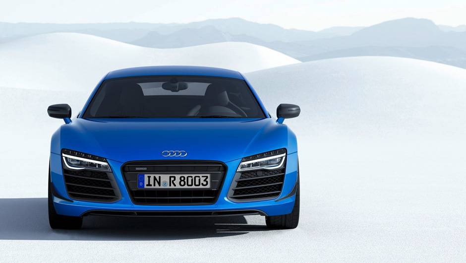 Em termos pr&aacute;ticos, o grande benef&iacute;cio proporcionado pelos far&oacute;is de laser &eacute; a maior amplitude da &aacute;rea iluminada | <a href="https://beta-develop.quatrorodas.abril.com.br/noticias/fabricantes/audi-apresenta-r8-lmx-782203.shtml" rel="migration">Leia mais</a>
