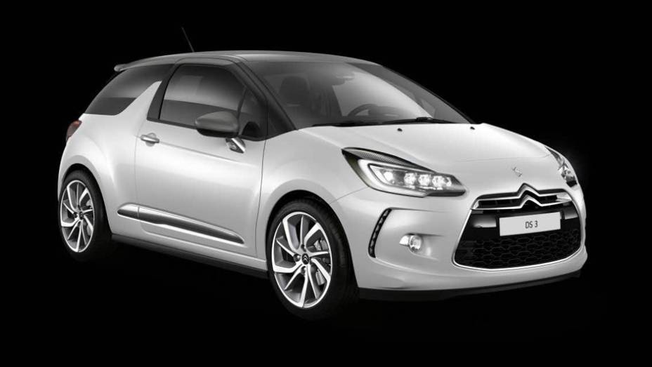 A Citroën apresentou os renovados DS3 e DS3 Cabrio | <a href="https://beta-develop.quatrorodas.abril.com.br/noticias/fabricantes/citroen-revela-facelift-ds3-ds3-cabrio-783578.shtml" rel="migration">Leia mais</a>