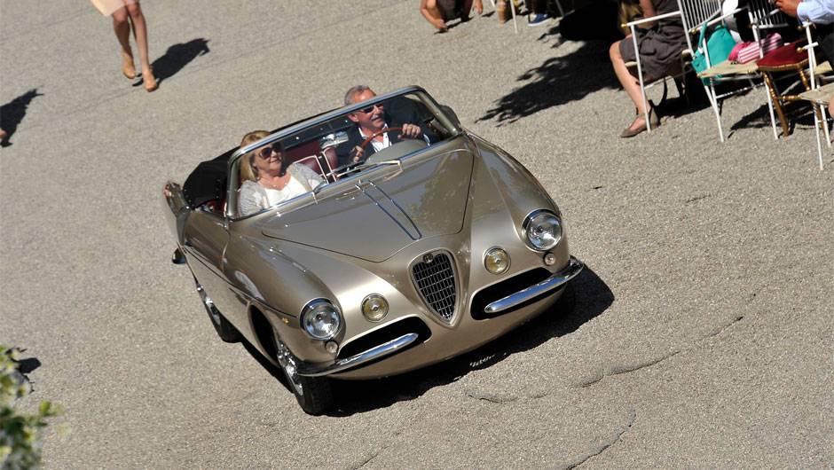 Alfa Romeo 1900 C SS - Concorso dEleganza Villa dEste 2014 | <a href="https://beta-develop.quatrorodas.abril.com.br/noticias/classicos//concorso-d-eleganza-villa-d-este-2014-premia-maserati-450-s-1956-como-best-of-show-784018.shtml" rel="migration">Leia mais</a> Alfa Romeo 1900 C SS - Concorso dEleganza Villa dEste 2014 | <a href="https://beta-develop.quatrorodas.abril.com.br/noticias/classicos//concorso-d-eleganza-villa-d-este-2014-premia-maserati-450-s-1956-como-best-of-show-784018.shtml" rel="migration">Leia mais</a>