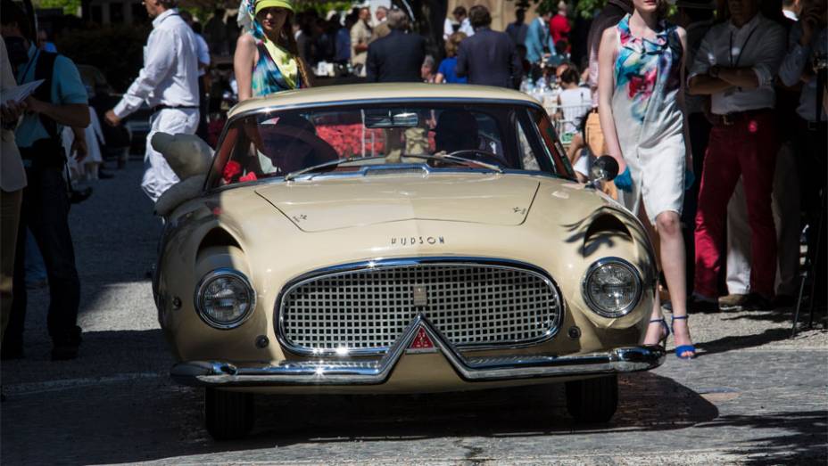 Hudson Italia Prototype H01 - Concorso dEleganza Villa dEste 2014 | <a href="https://beta-develop.quatrorodas.abril.com.br/noticias/classicos//concorso-d-eleganza-villa-d-este-2014-premia-maserati-450-s-1956-como-best-of-show-784018.shtml" rel="migration">Leia mais</a>