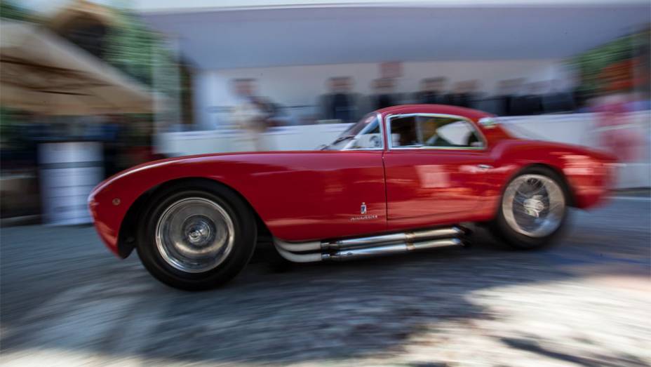 Maserati A6GCS - Concorso dEleganza Villa dEste 2014 | <a href="https://beta-develop.quatrorodas.abril.com.br/noticias/classicos//concorso-d-eleganza-villa-d-este-2014-premia-maserati-450-s-1956-como-best-of-show-784018.shtml" rel="migration">Leia mais</a>