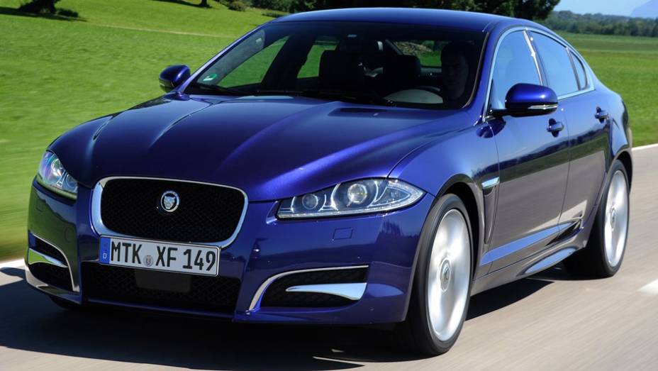 10 - Jaguar XF | <a href="https://beta-develop.quatrorodas.abril.com.br/noticias/mercado/volkswagen-up-lidera-pesquisa-satisfacao-jd-power-2014-784586.shtml" rel="migration">Leia mais</a>