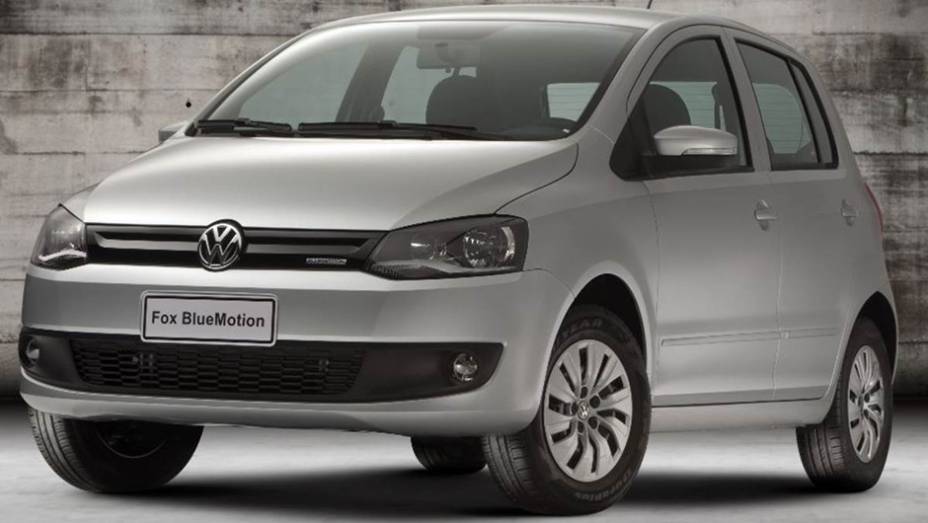 FLEX: 5) VW Fox BlueMotion - 8,8/12,7 (E/G) km/l na cidade e 9,9/14,3 (E/G) km/l na estrada | <a href="https://beta-develop.quatrorodas.abril.com.br/noticias/mercado/inmetro-atualiza-lista-carros-mais-economicos-pais-784794.shtml" rel="migration">Leia mais</a>