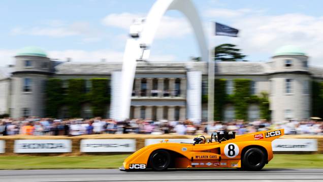 Estranho ou estiloso? Esse é o McLaren-Chevrolet M8F | <a href="https://beta-develop.quatrorodas.abril.com.br/galerias/especiais/festival-goodwood-2014-parte-2-787544.shtml" rel="migration">Parte 2</a> Estranho ou estiloso? Esse é o McLaren-Chevrolet M8F | <a href="https://beta-develop.quatrorodas.abril.com.br/galerias/especiais/festival-goodwood-2014-parte-2-787544.shtml" rel="migration">Parte 2</a>