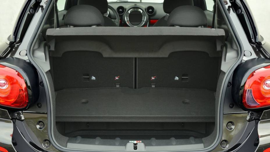 Em relação às opções de motorização, não há grandes modificações, exceção feita à versão Cooper S, que deixa de ter 181 cv e passa a oferecer 187 cv | <a href="https://beta-develop.quatrorodas.abril.com.br/noticias/fabricantes/mini-promove-facelift-paceman-789557.shtml" rel="migration"></a> Em relação às opções de motorização, não há grandes modificações, exceção feita à versão Cooper S, que deixa de ter 181 cv e passa a oferecer 187 cv | <a href="https://beta-develop.quatrorodas.abril.com.br/noticias/fabricantes/mini-promove-facelift-paceman-789557.shtml" rel="migration"></a>
