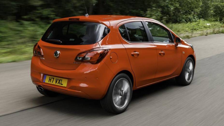 A traseira est&aacute; mais robusta, com direito a lanternas sobressalentes | <a href="https://beta-develop.quatrorodas.abril.com.br/noticias/saloes/paris-2014/opel-vauxhall-apresenta-novo-corsa-790439.shtml" rel="migration">Leia mais</a>