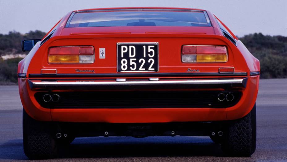 Um dos pedidos da Maserati ao designer é que o esportivo fosse moderno, mas sem excessos visuais desnecessários | <a href="https://beta-develop.quatrorodas.abril.com.br/reportagens/classicos/maserati-100-anos-792281.shtml" rel="migration">Leia mais</a> Um dos pedidos da Maserati ao designer é que o esportivo fosse moderno, mas sem excessos visuais desnecessários | <a href="https://beta-develop.quatrorodas.abril.com.br/reportagens/classicos/maserati-100-anos-792281.shtml" rel="migration">Leia mais</a>