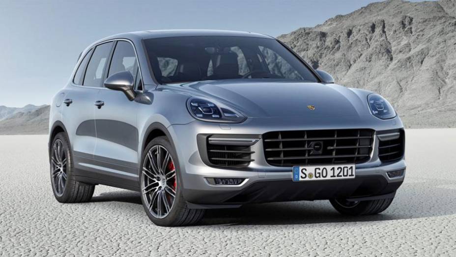 Porsche revela Cayenne 2015 reestilizada | <a href="https://beta-develop.quatrorodas.abril.com.br/noticias/saloes/paris-2014/porsche-revela-cayenne-2015-reestilizada-792125.shtml" rel="migration">Leia mais</a>