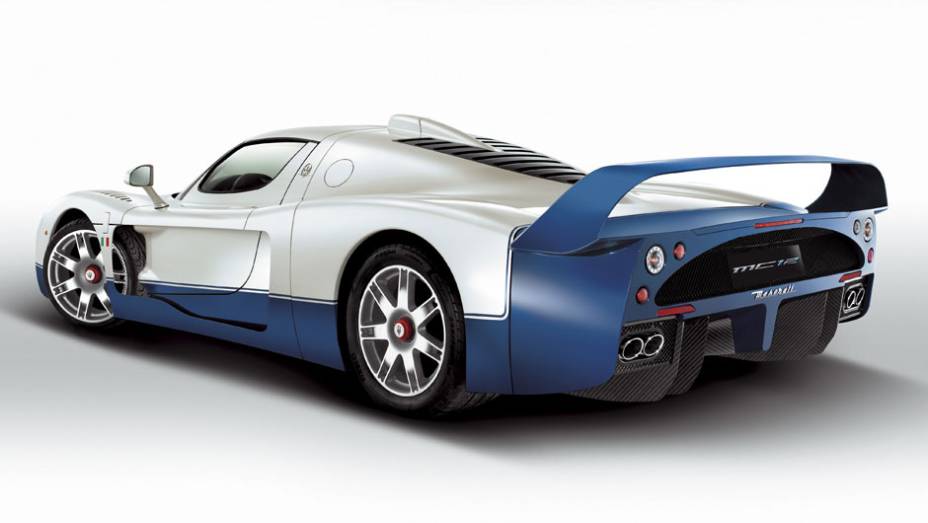 Cupê targa de dois lugares, ele foi o Maserati de produção de mais alta performance já produzido | <a href="https://beta-develop.quatrorodas.abril.com.br/reportagens/classicos/maserati-100-anos-792281.shtml" rel="migration">Leia mais</a> Cupê targa de dois lugares, ele foi o Maserati de produção de mais alta performance já produzido | <a href="https://beta-develop.quatrorodas.abril.com.br/reportagens/classicos/maserati-100-anos-792281.shtml" rel="migration">Leia mais</a>