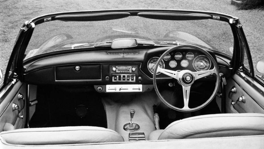 Produzido at&eacute; 1970, o Mistral visava competir com o Porsche 911 e o Chevrolet Corvette; foram produzidos 955 exemplares dele | <a href="https://beta-develop.quatrorodas.abril.com.br/galerias/maserati/maserati-quattroporte-792007.shtml" rel="migration">Veja a galeria do Maserati Quattr</a>