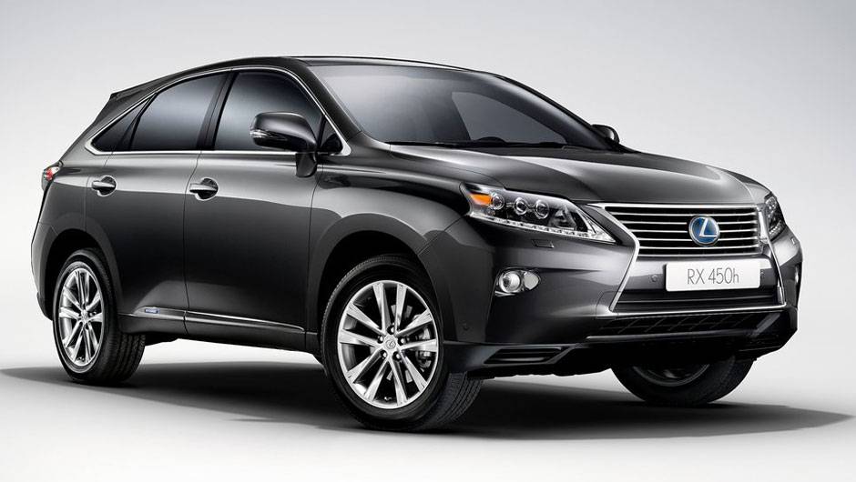 Na quarta posi&ccedil;&atilde;o aparece o Lexus RX, um dos dois SUVs da lista dos dez mais | <a href="https://beta-develop.quatrorodas.abril.com.br/noticias/mercado/pesquisa-revela-carros-preferidos-milionarios-americanos-697349.shtml" rel="migration">Leia mais</a>