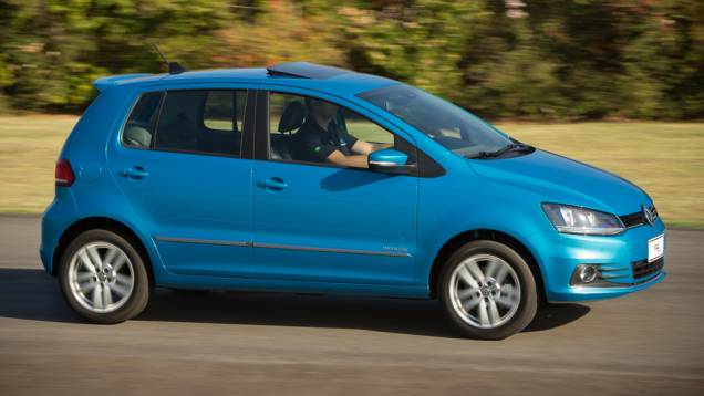 Novas rodas de 16 polegadas (Tango) também chamam a atenção | <a href="https://beta-develop.quatrorodas.abril.com.br/carros/lancamentos/volkswagen-fox-797087.shtml" rel="migration">Leia mais</a> Novas rodas de 16 polegadas (Tango) também chamam a atenção | <a href="https://beta-develop.quatrorodas.abril.com.br/carros/lancamentos/volkswagen-fox-797087.shtml" rel="migration">Leia mais</a>