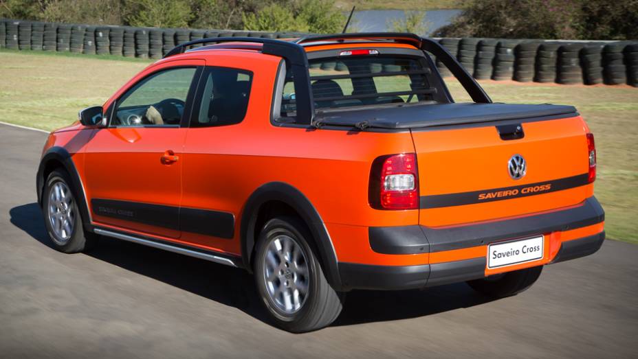 ... como freios ABS com função off-road, que otimiza o tempo de frenagem em situações de solo não-asfaltado, controle eletrônico de estabilidade (ESC), sistema de assistência à frenagem (BAS)... | <a href="https://beta-develop.quatrorodas.abril.com.br/carros/lancamento" rel="migration"></a> ... como freios ABS com função off-road, que otimiza o tempo de frenagem em situações de solo não-asfaltado, controle eletrônico de estabilidade (ESC), sistema de assistência à frenagem (BAS)... | <a href="https://beta-develop.quatrorodas.abril.com.br/carros/lancamento" rel="migration"></a>