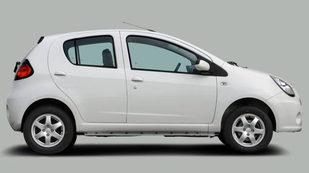 Ele será vendido por aqui por R$ 29,9 mi | <a href="https://beta-develop.quatrorodas.abril.com.br/carros/lancamentos/geely-gc2-798075.shtml" rel="migration">Leia mais</a> Ele será vendido por aqui por R$ 29,9 mi | <a href="https://beta-develop.quatrorodas.abril.com.br/carros/lancamentos/geely-gc2-798075.shtml" rel="migration">Leia mais</a>
