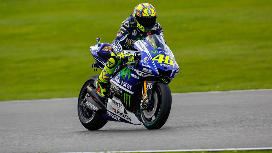 Valentino Rossi ficou num discreto 13&ordm; posto | <a href="https://beta-develop.quatrorodas.abril.com.br/moto/noticias/motogp-marquez-lidera-sexta-feira-silverstone-798313.shtml" rel="migration">Leia mais</a>
