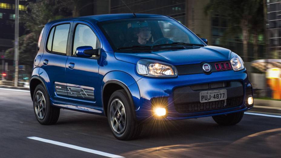 A Fiat revelou o Novo Uno 2015 | <a href="https://beta-develop.quatrorodas.abril.com.br/carros/lancamentos/fiat-novo-uno-2015-798881.shtml" rel="migration">Leia mais</a> A Fiat revelou o Novo Uno 2015 | <a href="https://beta-develop.quatrorodas.abril.com.br/carros/lancamentos/fiat-novo-uno-2015-798881.shtml" rel="migration">Leia mais</a>