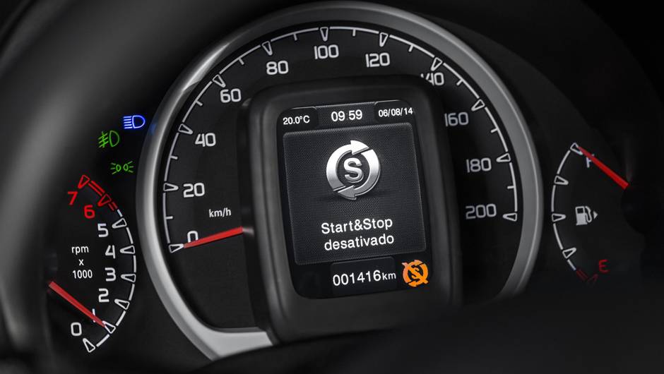 A Fiat destaca o fato de o Novo Uno 2015 ser o primeiro carro produzido no Brasil a contar com o sistema Start&Stop (item de série na nova versão Evolution) | <a href="https://beta-develop.quatrorodas.abril.com.br/carros/lancamentos/fiat-novo-uno-2015-798881.shtml" rel="migration">Lei</a> A Fiat destaca o fato de o Novo Uno 2015 ser o primeiro carro produzido no Brasil a contar com o sistema Start&Stop (item de série na nova versão Evolution) | <a href="https://beta-develop.quatrorodas.abril.com.br/carros/lancamentos/fiat-novo-uno-2015-798881.shtml" rel="migration">Lei</a>