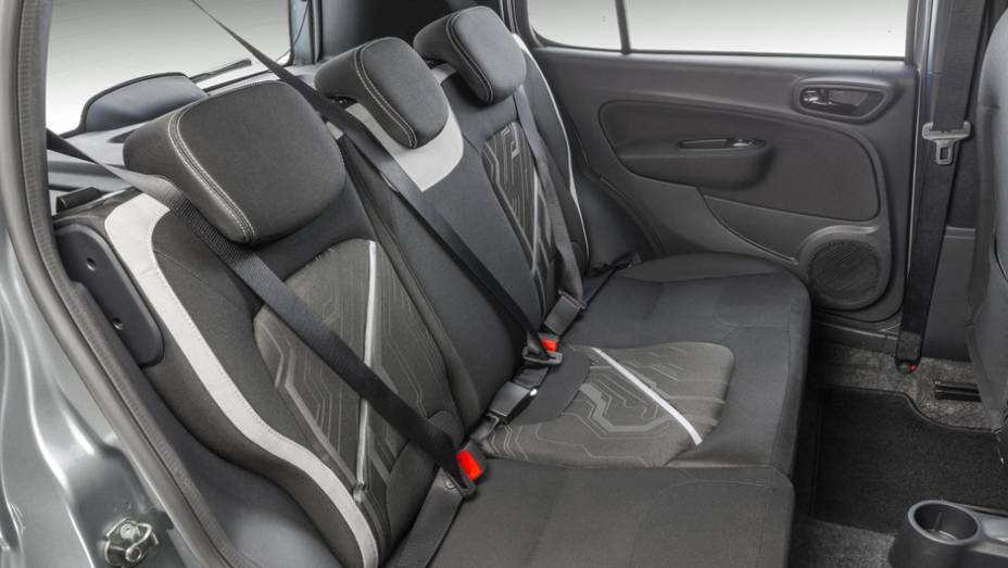 Fiat Novo Uno 2015 | <a href="https://beta-develop.quatrorodas.abril.com.br/carros/lancamentos/fiat-novo-uno-2015-798881.shtml" rel="migration">Leia mais</a> Fiat Novo Uno 2015 | <a href="https://beta-develop.quatrorodas.abril.com.br/carros/lancamentos/fiat-novo-uno-2015-798881.shtml" rel="migration">Leia mais</a>