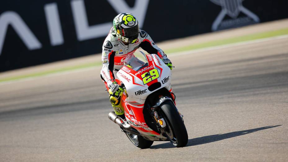 A quarta posi&ccedil;&atilde;o pertenceu a Andrea Iannone | <a href="https://beta-develop.quatrorodas.abril.com.br/moto/noticias/motogp-dovizioso-lidera-treinos-aragon-802709.shtml" rel="migration">Leia mais</a>