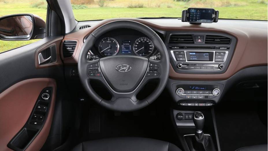Ainda n&atilde;o foram divulgados dados sobre os pre&ccedil;os iniciais do modelo | <a href="https://beta-develop.quatrorodas.abril.com.br/noticias/saloes/paris-2014/hyundai-detalhes-i20-europeu-798794.shtml" rel="migration">Leia mais</a>