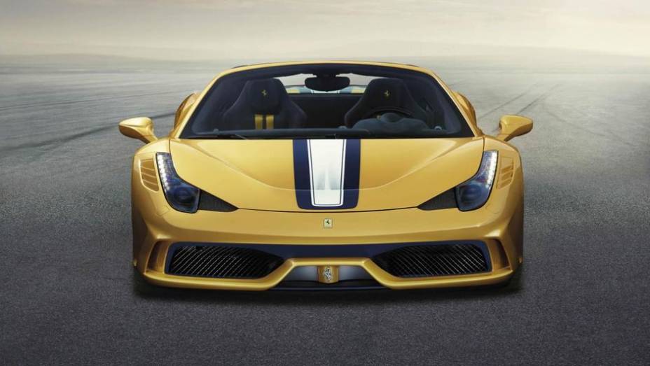 Apenas 499 unidades serão produzidas para todo o mundo | <a href="https://beta-develop.quatrorodas.abril.com.br/noticias/saloes/paris-2014/ferrari-divulga-imagens-458-speciale-aperta-802402.shtml" rel="migration">Leia mais</a>