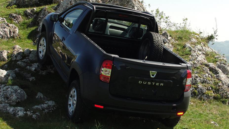 O preço do processo é estimado em 3 mil euros | <a href="https://beta-develop.quatrorodas.abril.com.br/noticias/fabricantes/dacia-oficializa-duster-picape-805080.shtml" rel="migration">Leia mais</a>