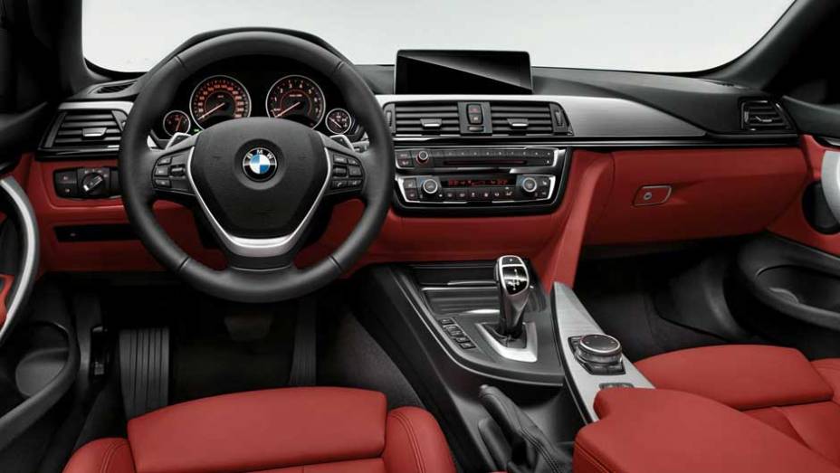 O painel é o mesmo do Série 4 | <a href="https://beta-develop.quatrorodas.abril.com.br/noticias/fabricantes/bmw-lanca-serie-4-conversivel-756972.shtml" rel="migration">Leia mais</a> O painel é o mesmo do Série 4 | <a href="https://beta-develop.quatrorodas.abril.com.br/noticias/fabricantes/bmw-lanca-serie-4-conversivel-756972.shtml" rel="migration">Leia mais</a>