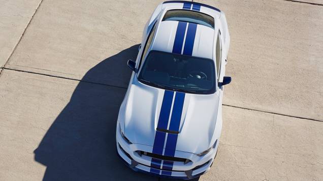 Assim, são entregues mais de 500 cavalos de potência e mais de 55 mkgf de torque | <a href="https://beta-develop.quatrorodas.abril.com.br/noticias/fabricantes/ford-mostra-shelby-gt350-mustang-815356.shtml" rel="migration">Leia mais</a> Assim, são entregues mais de 500 cavalos de potência e mais de 55 mkgf de torque | <a href="https://beta-develop.quatrorodas.abril.com.br/noticias/fabricantes/ford-mostra-shelby-gt350-mustang-815356.shtml" rel="migration">Leia mais</a>