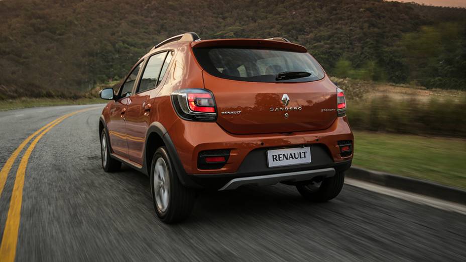 Quanto à motorização, o novo Sandero Stepway chegará com o já conhecido bloco 1.6 8V Hi-Power | <a href="https://beta-develop.quatrorodas.abril.com.br/noticias/fabricantes/novo-renault-sandero-stepway-sai-r-48-650-816141.shtml" rel="migration">Leia mais</a>