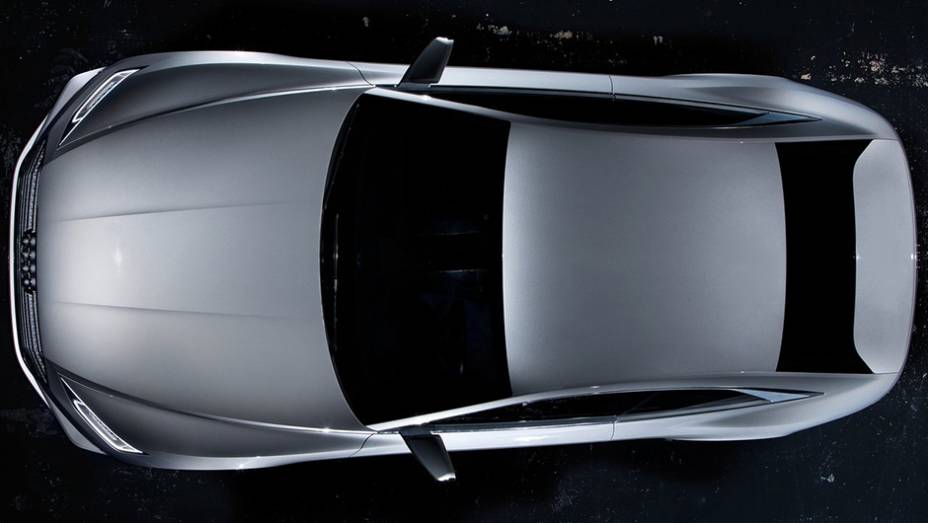 A parte mecânica é complementada pela transmissão de oito marchas Tiptronic e tração nas quatro rodas, o que permite ao conceito acelerar de 0 até 100 km/h em 3.7 segundos | <a href="https://beta-develop.quatrorodas.abril.com.br/noticias/saloes/losangeles-2014/conceito-" rel="migration"></a> A parte mecânica é complementada pela transmissão de oito marchas Tiptronic e tração nas quatro rodas, o que permite ao conceito acelerar de 0 até 100 km/h em 3.7 segundos | <a href="https://beta-develop.quatrorodas.abril.com.br/noticias/saloes/losangeles-2014/conceito-" rel="migration"></a>