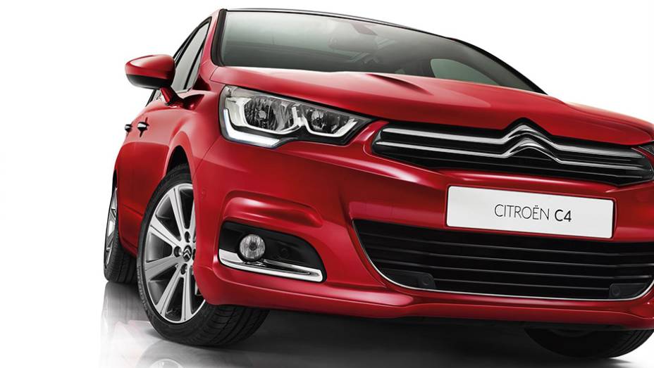 As mudanças estéticas são discretas, com a introdução de luzes diurnas de LED e faróis escurecidos | <a href="https://beta-develop.quatrorodas.abril.com.br/noticias/fabricantes/citroen-promove-facelift-c4-europa-820030.shtml" rel="migration">Leia mais</a> As mudanças estéticas são discretas, com a introdução de luzes diurnas de LED e faróis escurecidos | <a href="https://beta-develop.quatrorodas.abril.com.br/noticias/fabricantes/citroen-promove-facelift-c4-europa-820030.shtml" rel="migration">Leia mais</a>