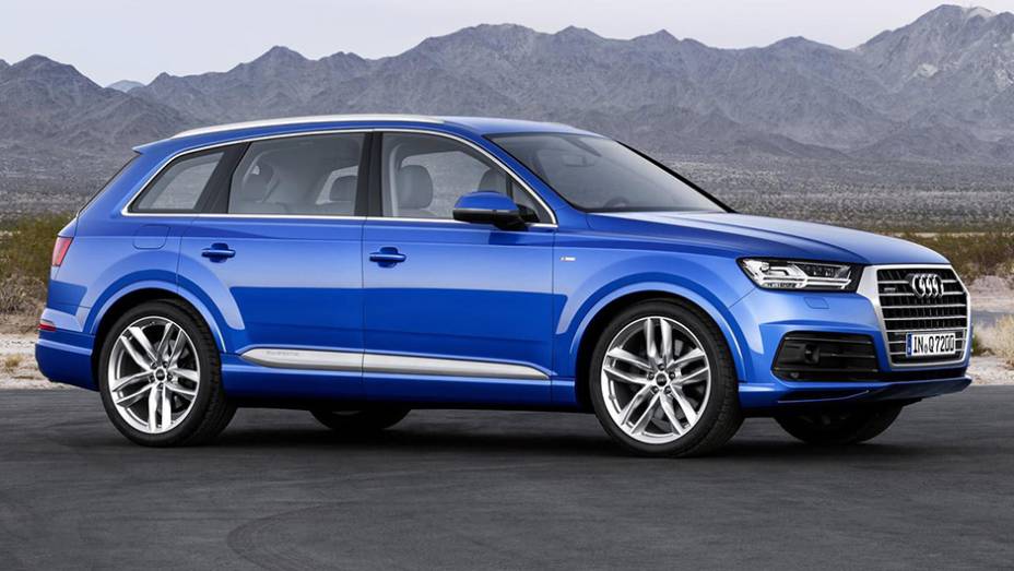 O modelo chega mais leve com 363 kg a menos em relação ao sucessor | <a href="https://beta-develop.quatrorodas.abril.com.br/noticias/saloes/detroit-2015/vazam-imagens-novo-audi-q7-820180.shtml" rel="migration">Leia mais</a>