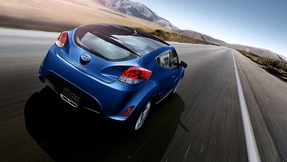 N&atilde;o h&aacute; mudan&ccedil;as na motoriza&ccedil;&atilde;o do Veloster | <a href="https://beta-develop.quatrorodas.abril.com.br/noticias/fabricantes/hyundai-veloster-ganha-edicao-rally-836420.shtml" rel="migration">Leia mais</a>