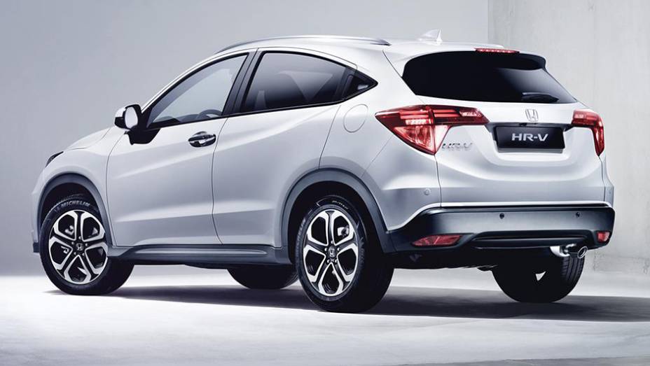 O destaque fica por conta das duas op&ccedil;&otilde;es de motoriza&ccedil;&atilde;o: 1.5 a gasolina e 1.6 a diesel | <a href="https://beta-develop.quatrorodas.abril.com.br/noticias/saloes/genebra-2015/honda-apresenta-versao-europeia-hr-v-837303.shtml" rel="migration">Leia mais</a>