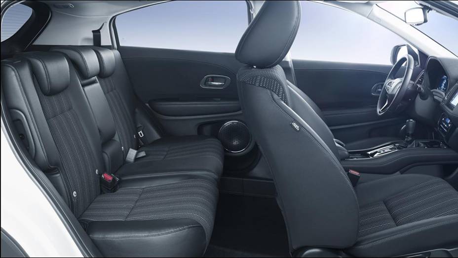 Diversas tecnologias de seguran&ccedil;a foram implementadas no HR-V europeu, como assistente ativo de frenagem urbana e alerta de colis&atilde;o frontal | <a href="https://beta-develop.quatrorodas.abril.com.br/noticias/saloes/genebra-2015/honda-apresenta-versao-europeia-hr-v-837303." rel="migration"></a>