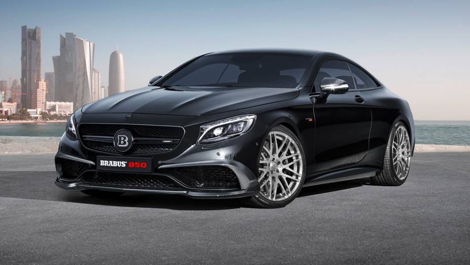 Se voc&ecirc; acha que j&aacute; viu o Brabus 850 Biturbo Coupe em algum lugar, est&aacute; certo: ele &eacute; um Mercedes S63 AMG Coupe modificado | <a href="https://beta-develop.quatrorodas.abril.com.br/noticias/saloes/genebra-2015/brabus-850-biturbo-coupe-revelado-839522.shtml" rel="migration">Leia mais</a>