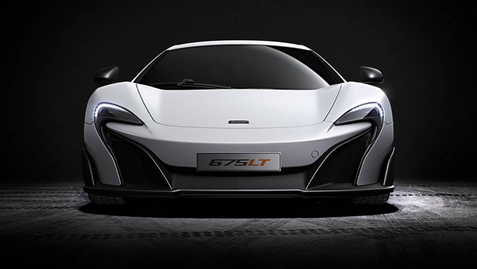 O 675LT acelera de 0 a 100 km/h em 2,9 segundos, 0,1s mais r&aacute;pido do que o 650S | <a href="https://beta-develop.quatrorodas.abril.com.br/noticias/saloes/genebra-2015/mclaren-apresenta-675lt-840821.shtml" rel="migration">Leia mais</a>