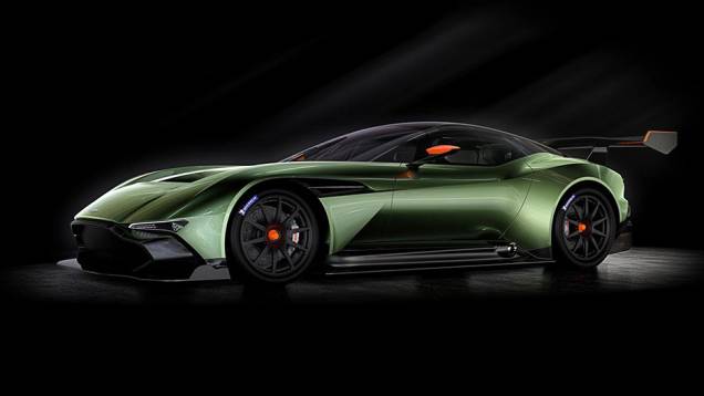 O Vulcan é o novo carro de competição da Aston Martin | <a href="https://beta-develop.quatrorodas.abril.com.br/noticias/saloes/genebra-2015/aston-martin-vulcan-revelado-840800.shtml" rel="migration">Leia mais</a> O Vulcan é o novo carro de competição da Aston Martin | <a href="https://beta-develop.quatrorodas.abril.com.br/noticias/saloes/genebra-2015/aston-martin-vulcan-revelado-840800.shtml" rel="migration">Leia mais</a>