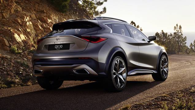 O conceitual é equipado com motor 2.0 turbo de quatro cilindros, atrelado a uma transmissão automática de sete velocidades | <a href="https://beta-develop.quatrorodas.abril.com.br/noticias/saloes/genebra-2015/infiniti-mostra-qx30-concept-837863.shtml" rel="migration">Leia mais</a> O conceitual é equipado com motor 2.0 turbo de quatro cilindros, atrelado a uma transmissão automática de sete velocidades | <a href="https://beta-develop.quatrorodas.abril.com.br/noticias/saloes/genebra-2015/infiniti-mostra-qx30-concept-837863.shtml" rel="migration">Leia mais</a>