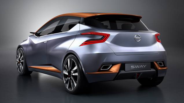 Na traseira, sa&iacute;da dupla de escapamento e aerof&oacute;lio se fazem notar | <a href="https://beta-develop.quatrorodas.abril.com.br/noticias/saloes/genebra-2015/nissan-radicaliza-sway-concept-842860.shtml" rel="migration">Leia mais</a>