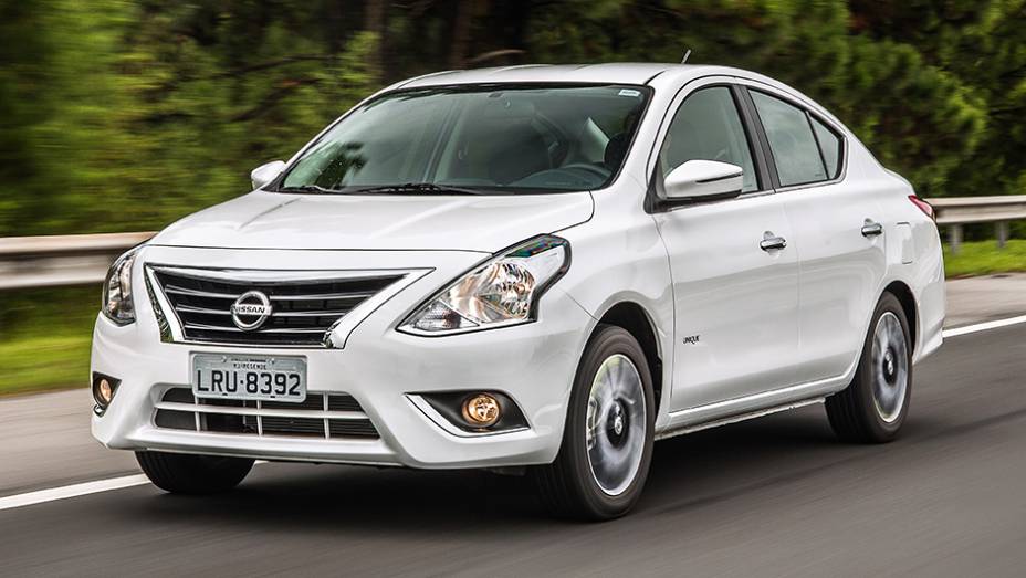 Já a versão Unique chega com a responsabilidade de ser a mais recheada do Novo Versa, acima da SL | <a href="https://beta-develop.quatrorodas.abril.com.br/noticias/fabricantes/nissan-new-versa-chega-lojas-dia-23-848082.shtml" rel="migration">Leia mais</a>