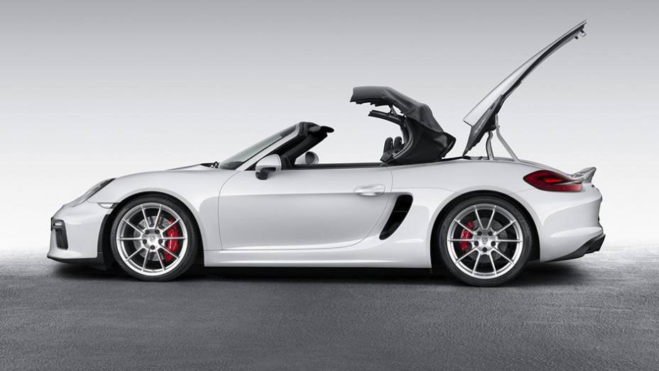 Vale destaque também o teto retrátil semiautomático | <a href="https://beta-develop.quatrorodas.abril.com.br/noticias/saloes/new-york-2015/porsche-apresenta-novo-boxster-spyder-852331.shtml" rel="migration">Leia mais</a> Vale destaque também o teto retrátil semiautomático | <a href="https://beta-develop.quatrorodas.abril.com.br/noticias/saloes/new-york-2015/porsche-apresenta-novo-boxster-spyder-852331.shtml" rel="migration">Leia mais</a>